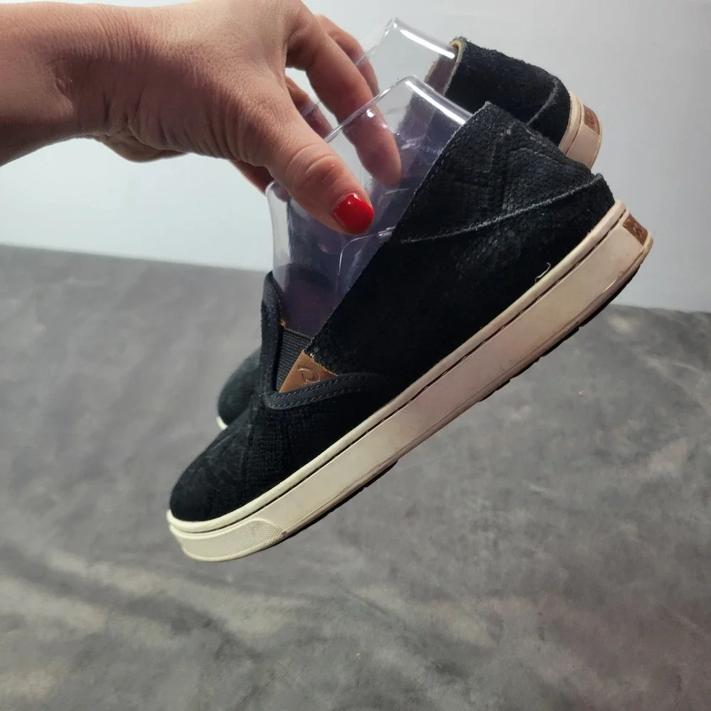 Olukai Pehuea Black Textured‎ Suede Slip On Sneakers Drop In Heel Womens
